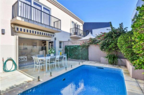 Opulence By Khove, Surfers Paradise